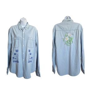 Free Assembly Womens‎ Denim Button Up Top L Floral Butterfly Embroidered Cottage